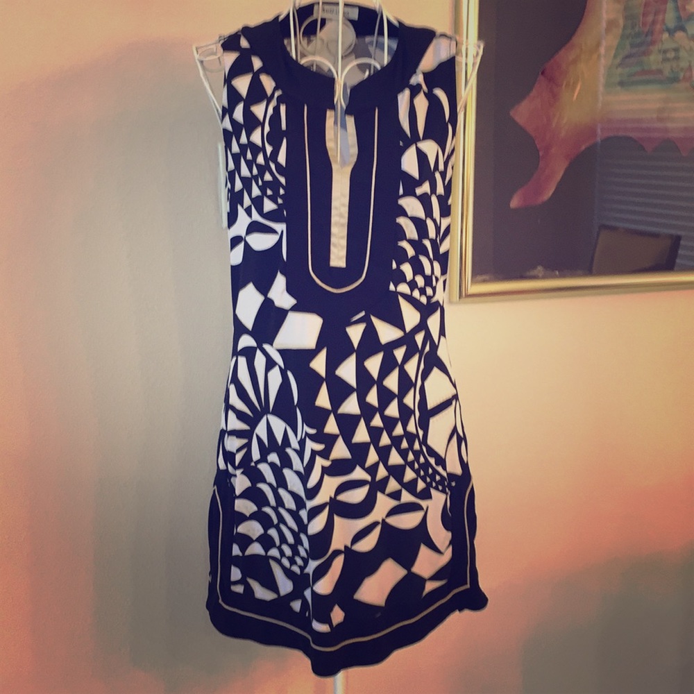 WHBM, sleeveless, blouse, tunic length, Small
